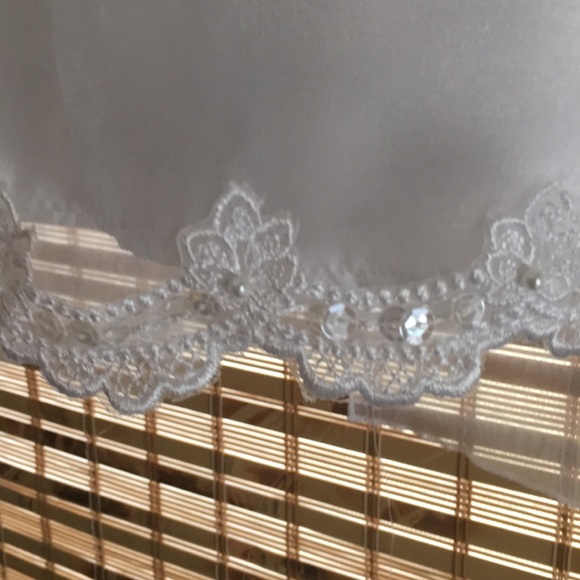 Elegant Baptism/Christening Gown w/ Bonnet - Picture 4 of 5